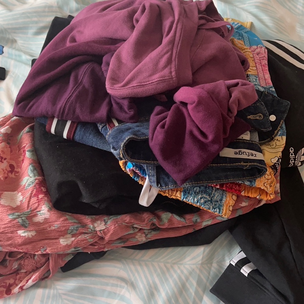 BUNDLE